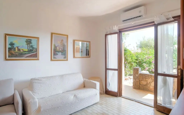 Serene Apartment in Marinella Near Beach