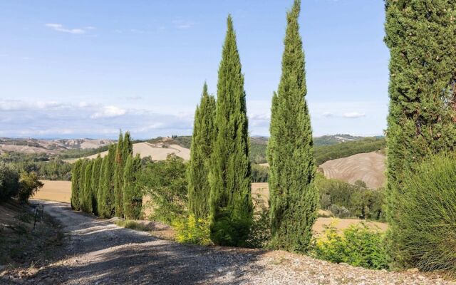 360 Degree View of the Tuscan