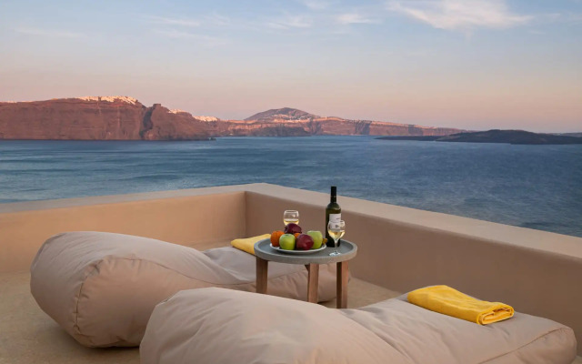 Armeni Luxury Villas Oia Santorini