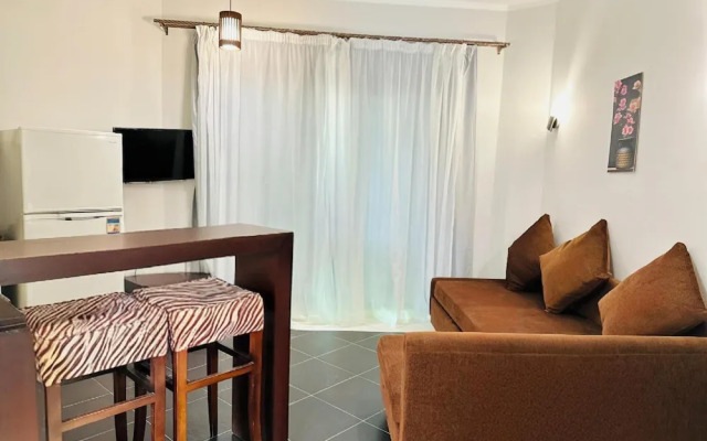 Royal Beach Serviced Apartments