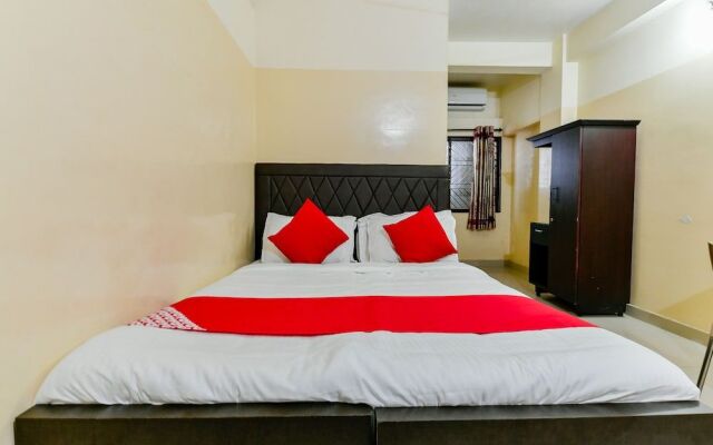 Oyo 23115 Hotel Saravana