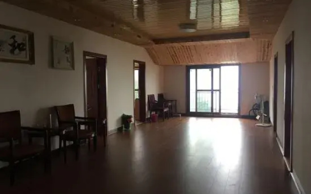 Chuanyan Shilin Theme Inn