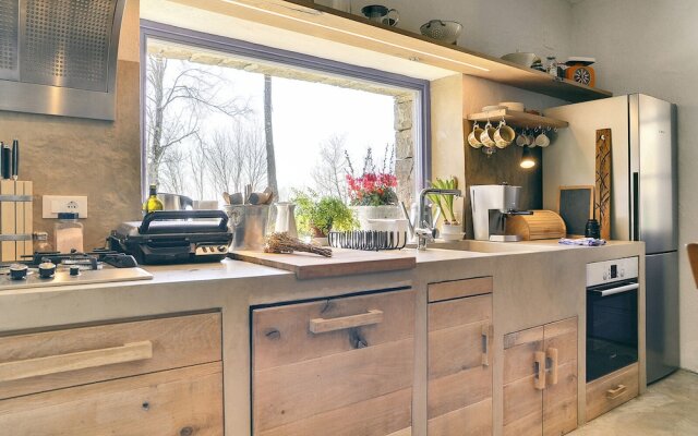 Magnificent Villa in Groznjan With High-end Kitchen & Pool