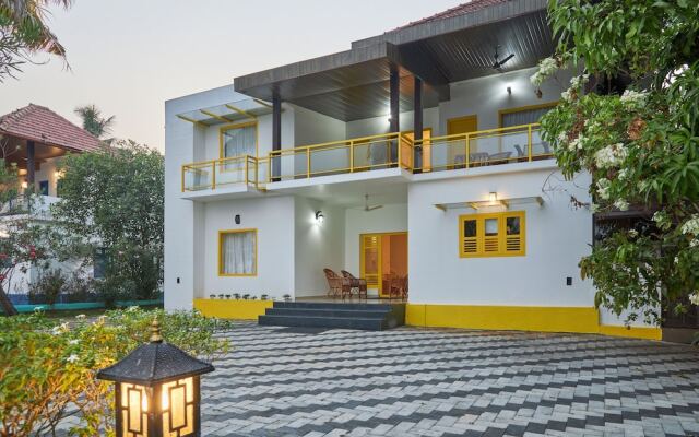 Seclude by the Lake Alleppey