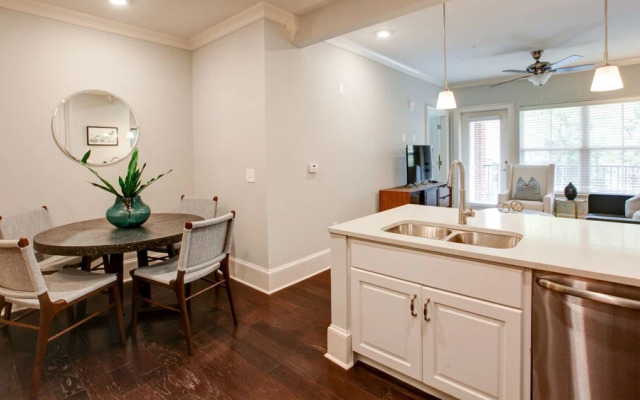 2 bedroom, Queens Road