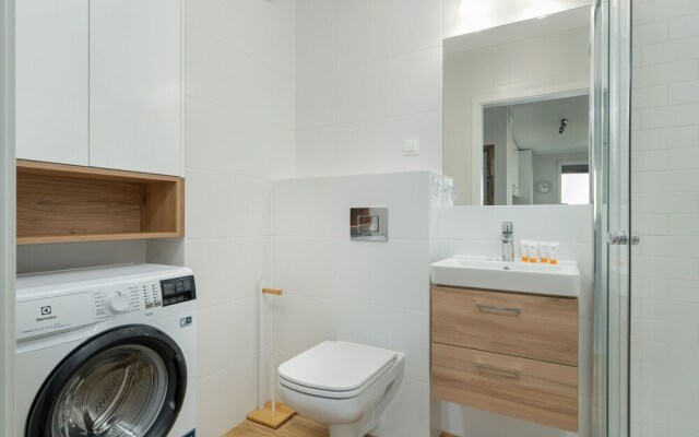 Apartment for 6 in Poznan by Renters