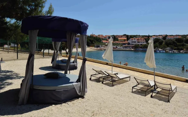 Apartments Pjescana Uvala/istrien 11166