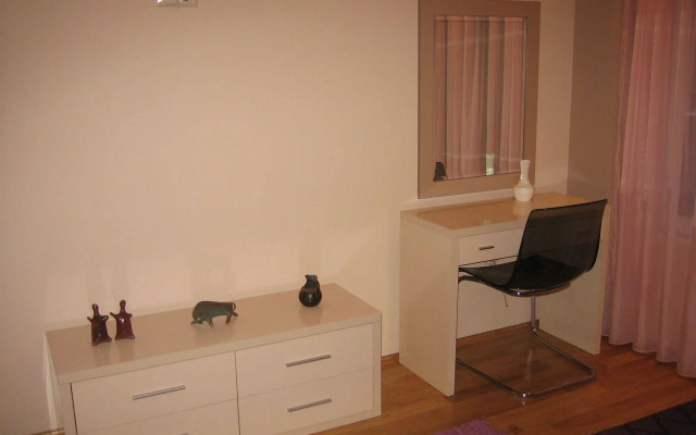 Alexander Business Apartments