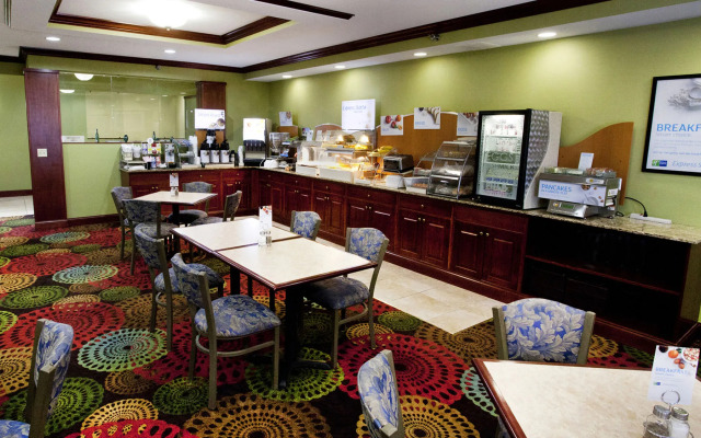 Holiday Inn Express Jamestown by IHG