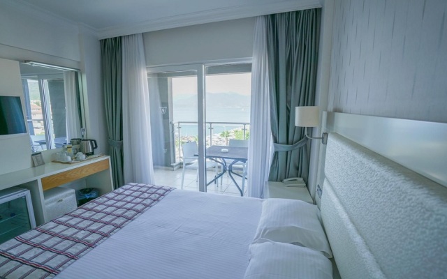 Yunus Hotel