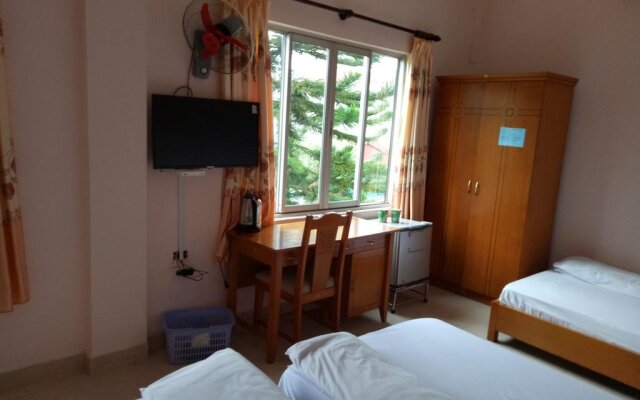 Nha hang & Khach San Tay Bac