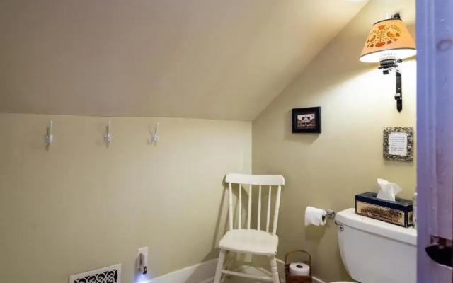 The Pines of Dresden B&B