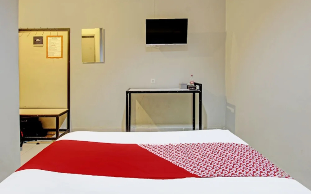 OYO 91819 Larich Guest House