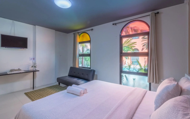 Baansuanprannok Hotel