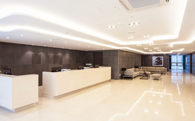 SweetMay Jeju Hotel