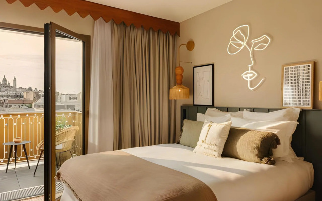 Bloom House Hotel & SPA