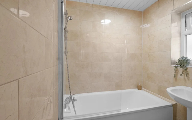 Keel Drive Modern 3 Bedroom Home
