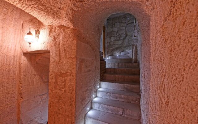 Tribal Cave Hotel