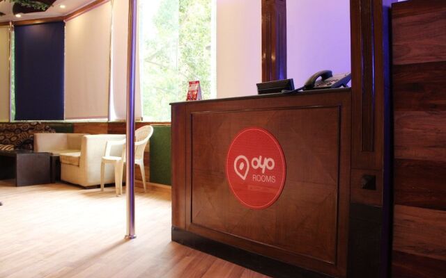 OYO 2407 Hotel Gera's M1