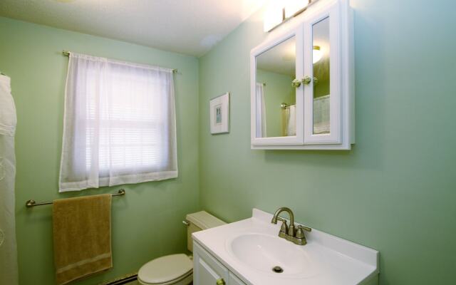 Spacious Home in Hyannis by RedAwning