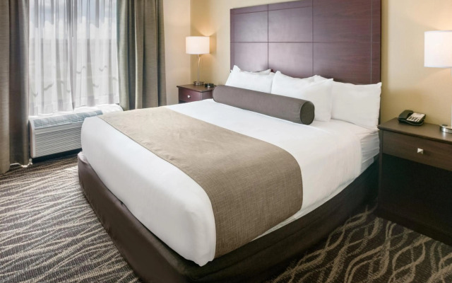 Cobblestone Hotel and Suites Janesville