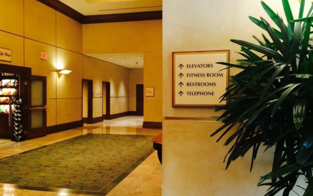 The Signature at MGM Grand (All Suites)
