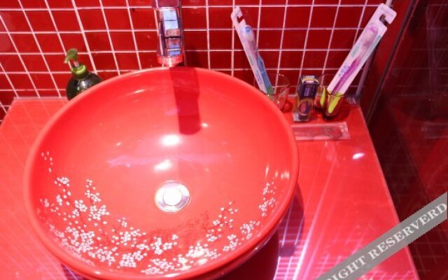 Wan'ai Lover Hotel (Tianjin Xiaobailou)