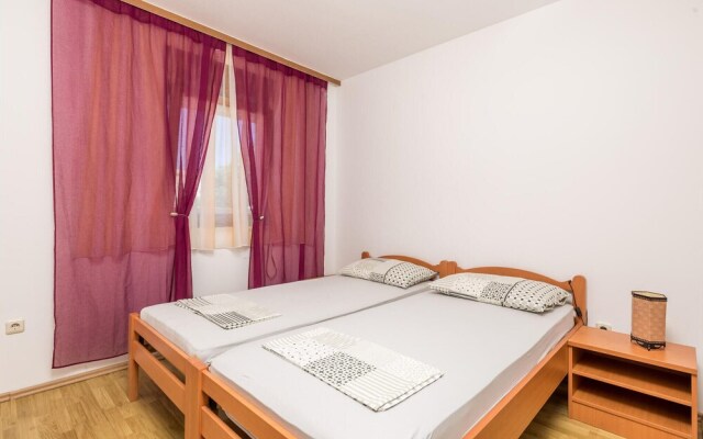 Stunning Apartment in Vidalici With Wifi and 1 Bedrooms