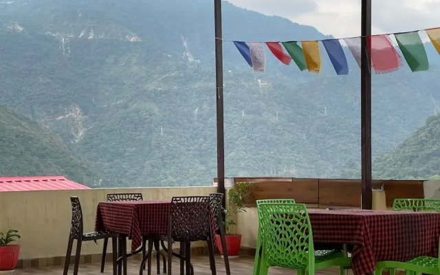 Hotel The Shivaay - Delight Inn