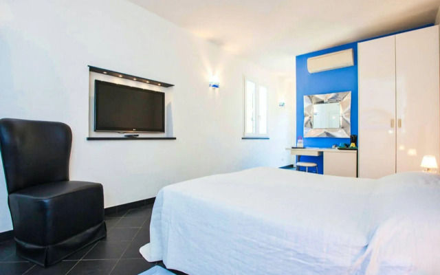 Cinqueterre Residence