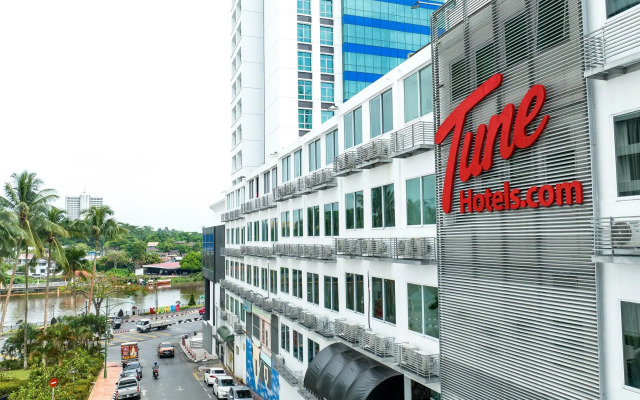 Tune Hotel - Waterfront Kuching
