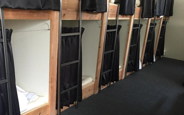 Santiago Guesthouse Hiroshima – Hostel