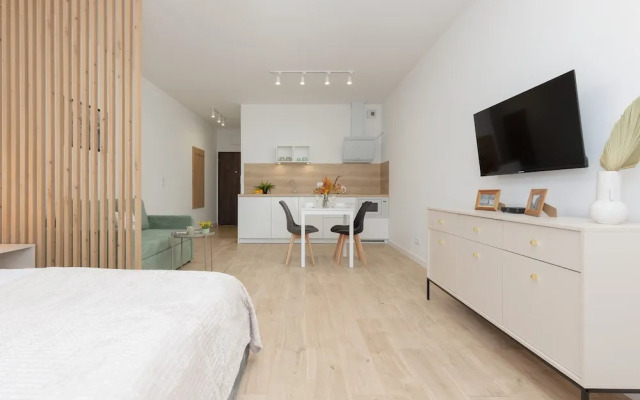 Modern Studio Mokotów by Renters