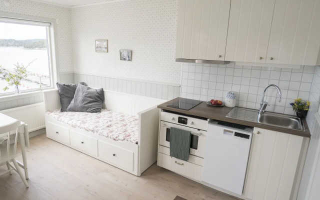 Anfasteröd Gårdsvik