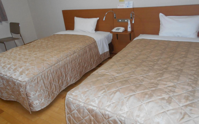 New Central Hotel Katsuta – Guest Rooms – Hitachinaka