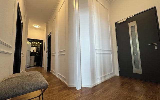 HLH - Luxus Familiensuite mit Terrasse