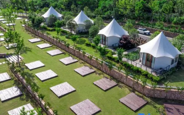 Taihu Bay Camping Valley Car Camping in Changzhou