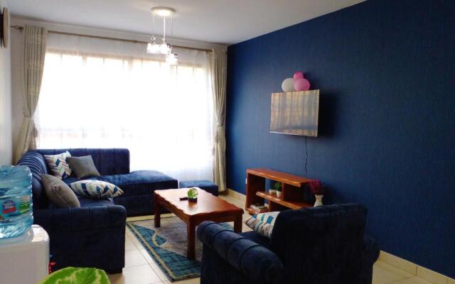 Lovely 1 bedroom condo at Greatwall Gardens