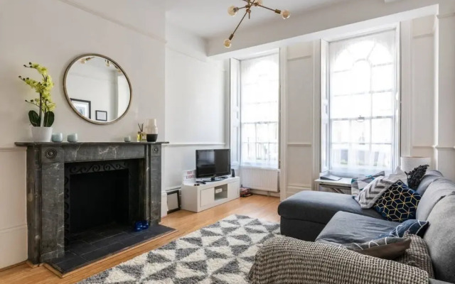 Stunning 1 Bedroom Regency Flat on Brighton Seafront
