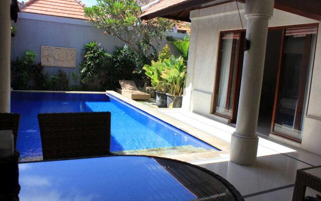 Taman Kesari Villas
