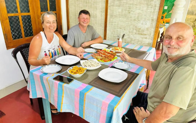 Nethmi Homestay & Restaurant