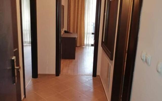 Апартамент Мая 220 СПА Хотел Свети Спас