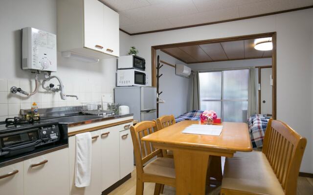 Tenjin Apartment 202