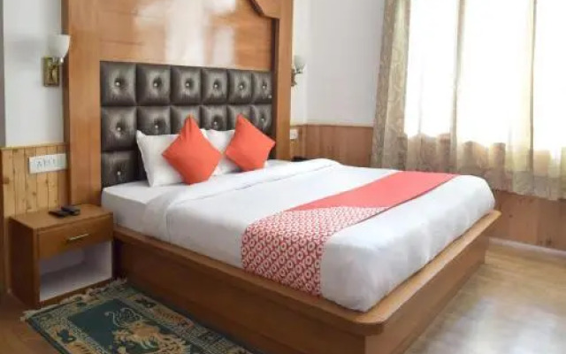 OYO Rooms Apple Orchards Gadherni
