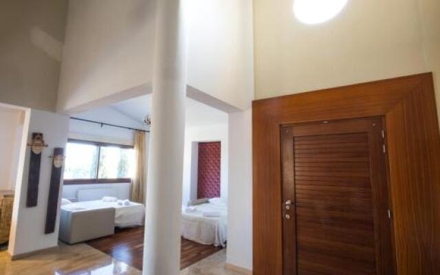 Sunshine Luxury House