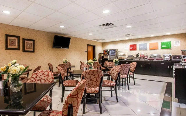 Comfort Inn & Suites Montgomery Eastchase