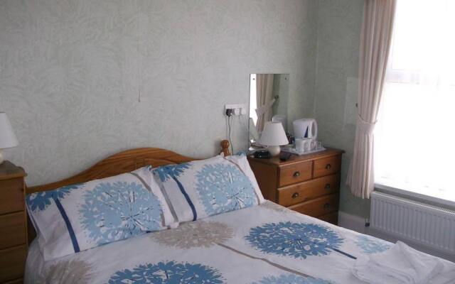 Kenton Hotel