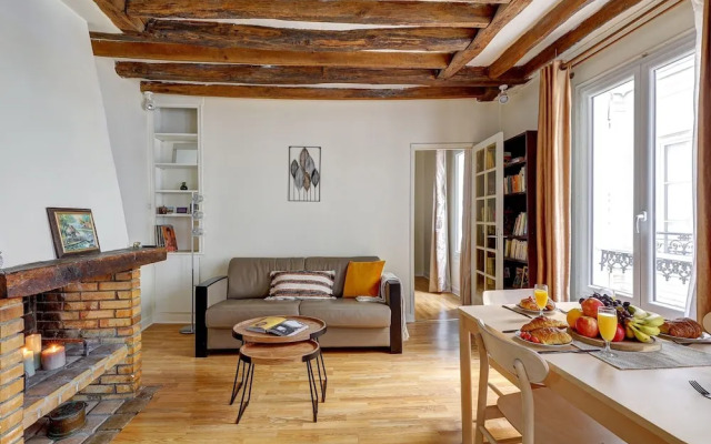 1BR Eiffel Tower & Rue Cler