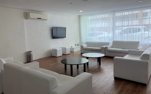 Boulevard MENORES SOMENTE ACOMPANHADOS DOS PAIS