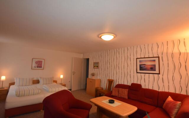 Schtsne Wohnung in Krtspelin in der Nhhe von Meer